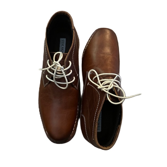 STEVE MADDEN Chukka Lace Up Boots - Picture 2 of 3